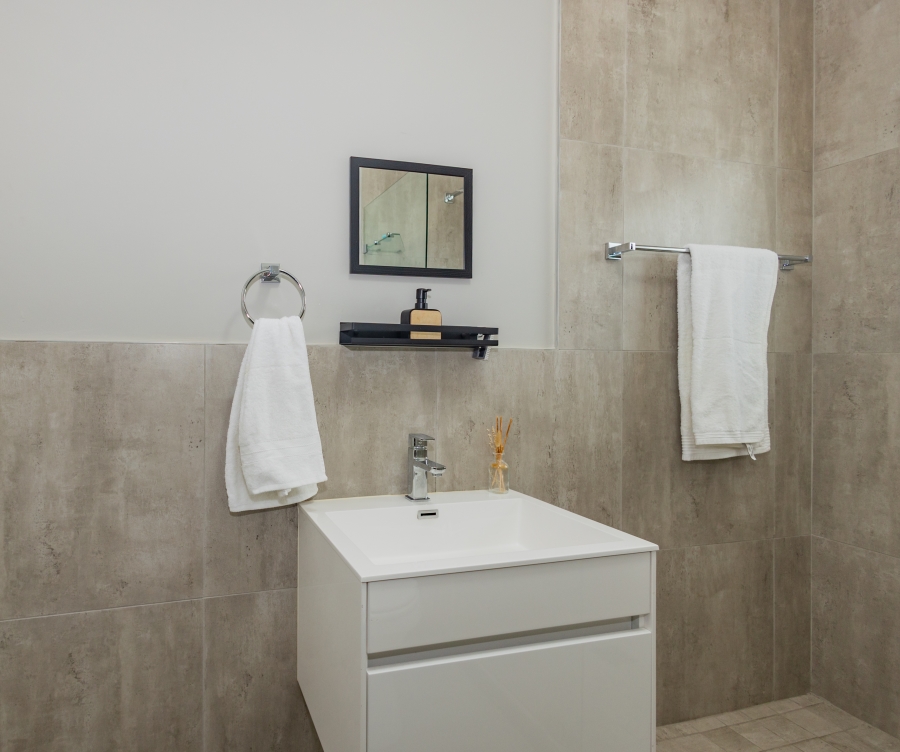 2 Bedroom Property for Sale in Belgravia Western Cape